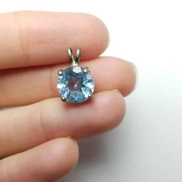 Vintage Sterling Silver Blue Rhinestone Round Pendant Charm, Birthstone, Estate - Picture 7 of 7